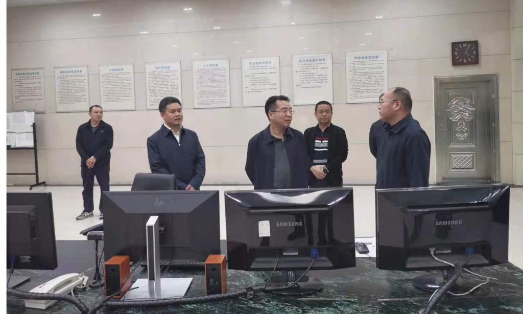 株洲市副市长杨英杰一行赴分雷火网_雷火（中国）开展防洪度汛督查工作