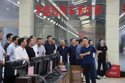 湖南省国资委国企党建与现代经济理论培训班赴株洲航电分雷火网_雷火（中国）开展党建工作交流