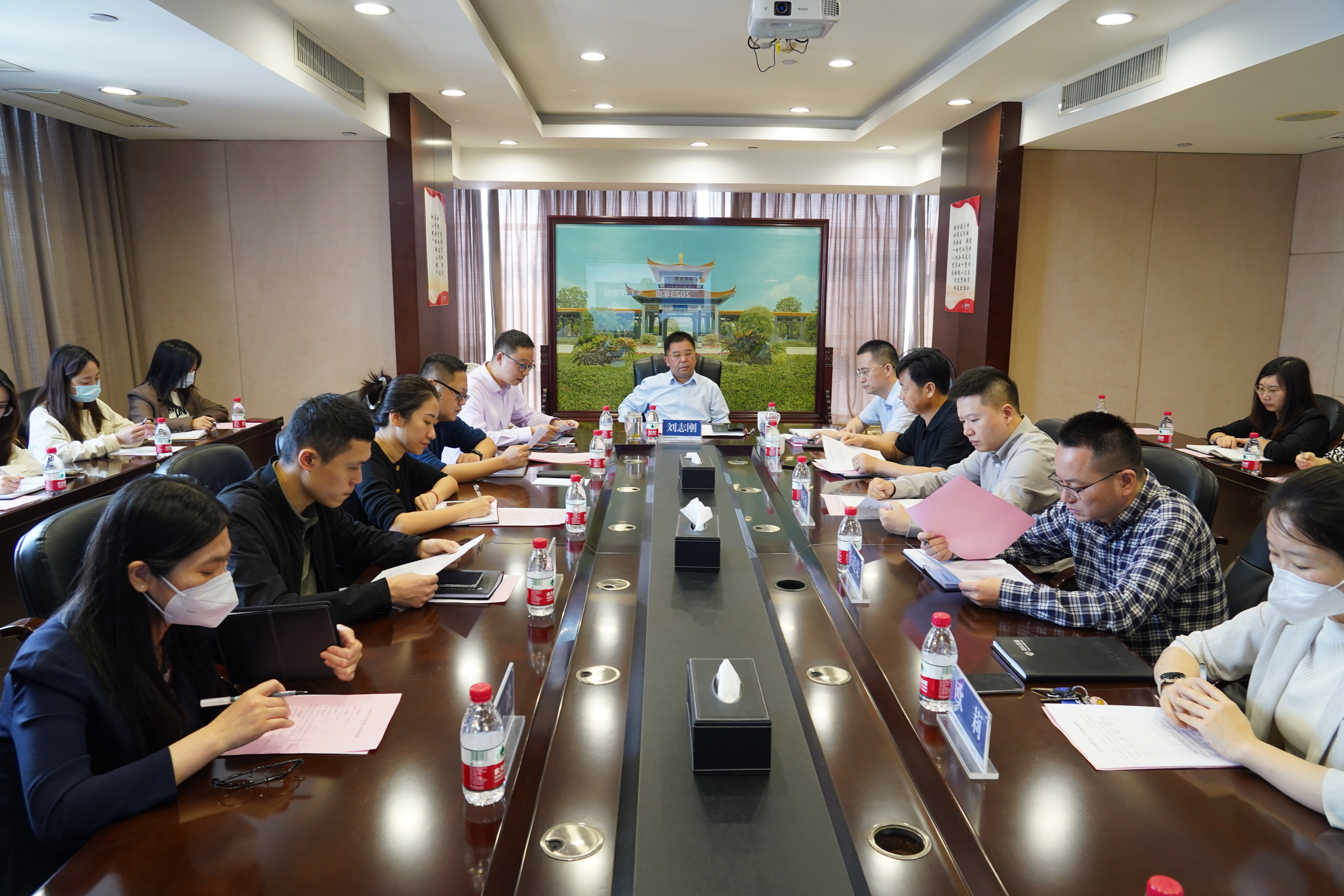 强化四项举措 着力提升宣传工作质量 ——雷火网_雷火（中国）召开2023年度宣传工作会议