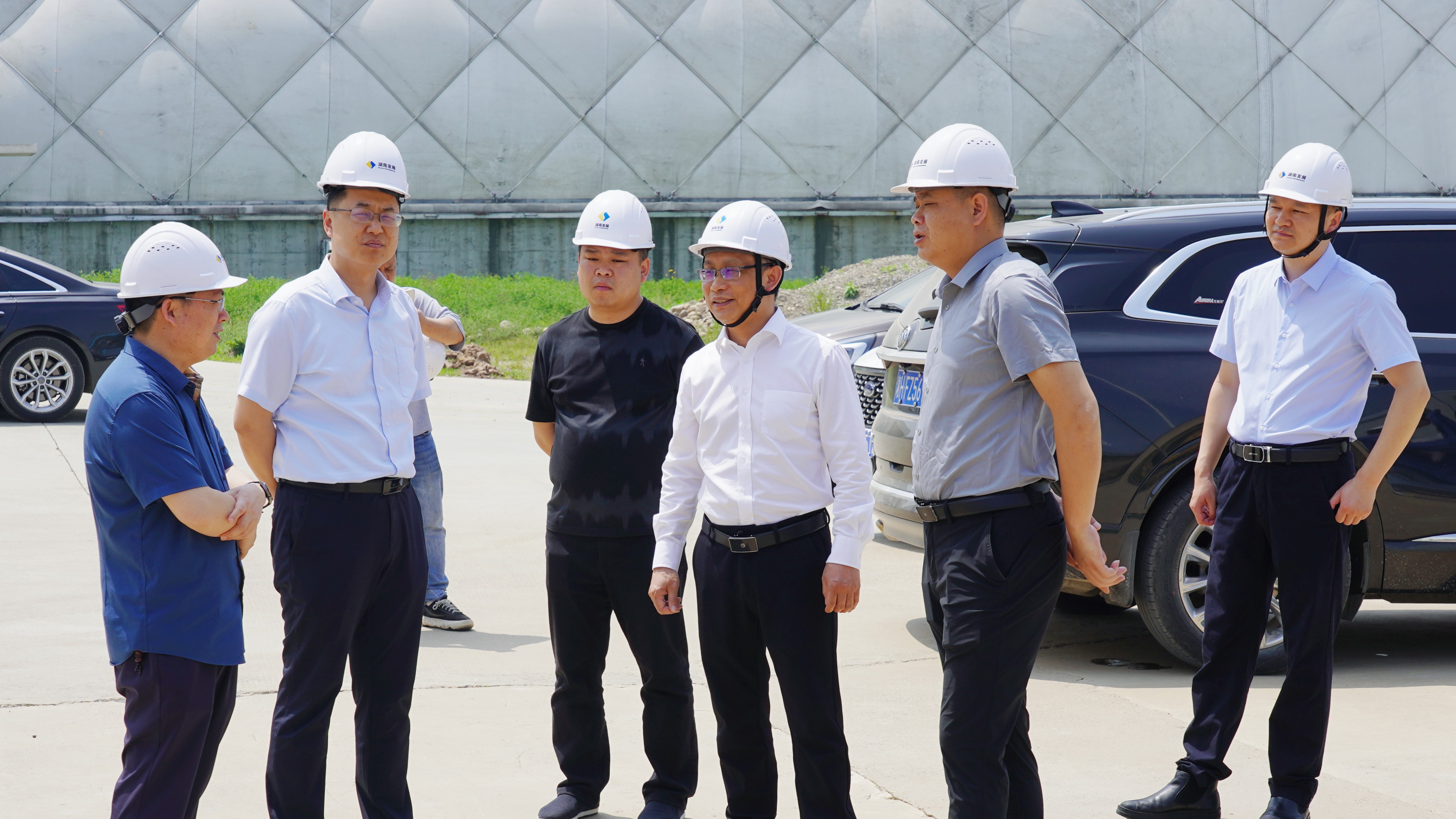 益阳市发改委一行调研雷火网_雷火（中国）机制砂项目
